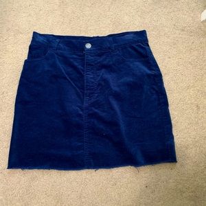 F21 Navy blue skirt